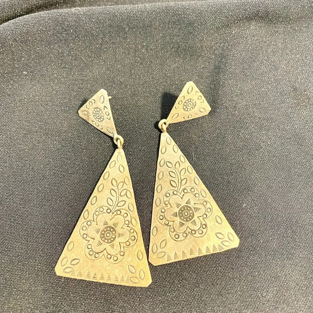 Sterling silver Bali dangle earrings hand made large triangle floral statement - Picture 6 of 9